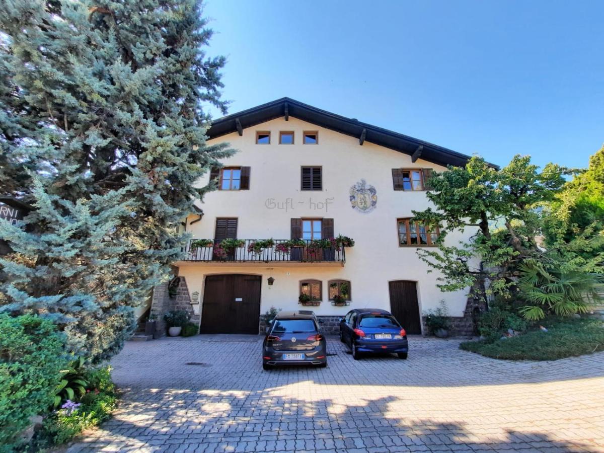 Garni Guflhof Bed & Breakfast Caldaro Luaran gambar