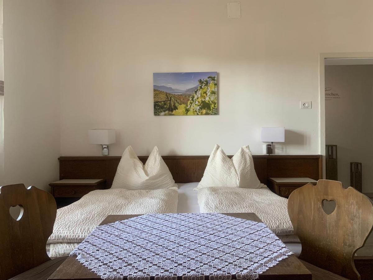 Garni Guflhof Bed & Breakfast Caldaro Luaran gambar